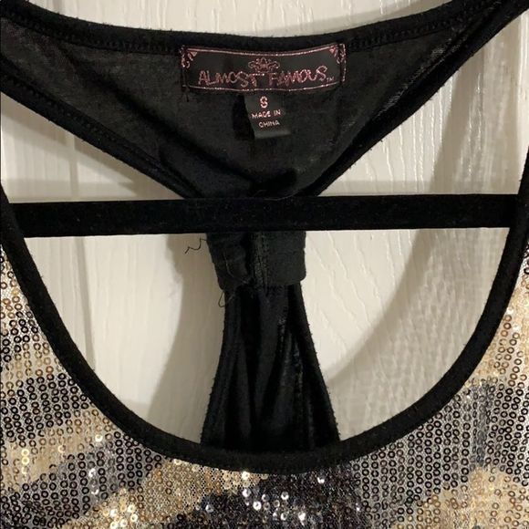 💜 See through glitter tank top. Small - Picture 3 of 4